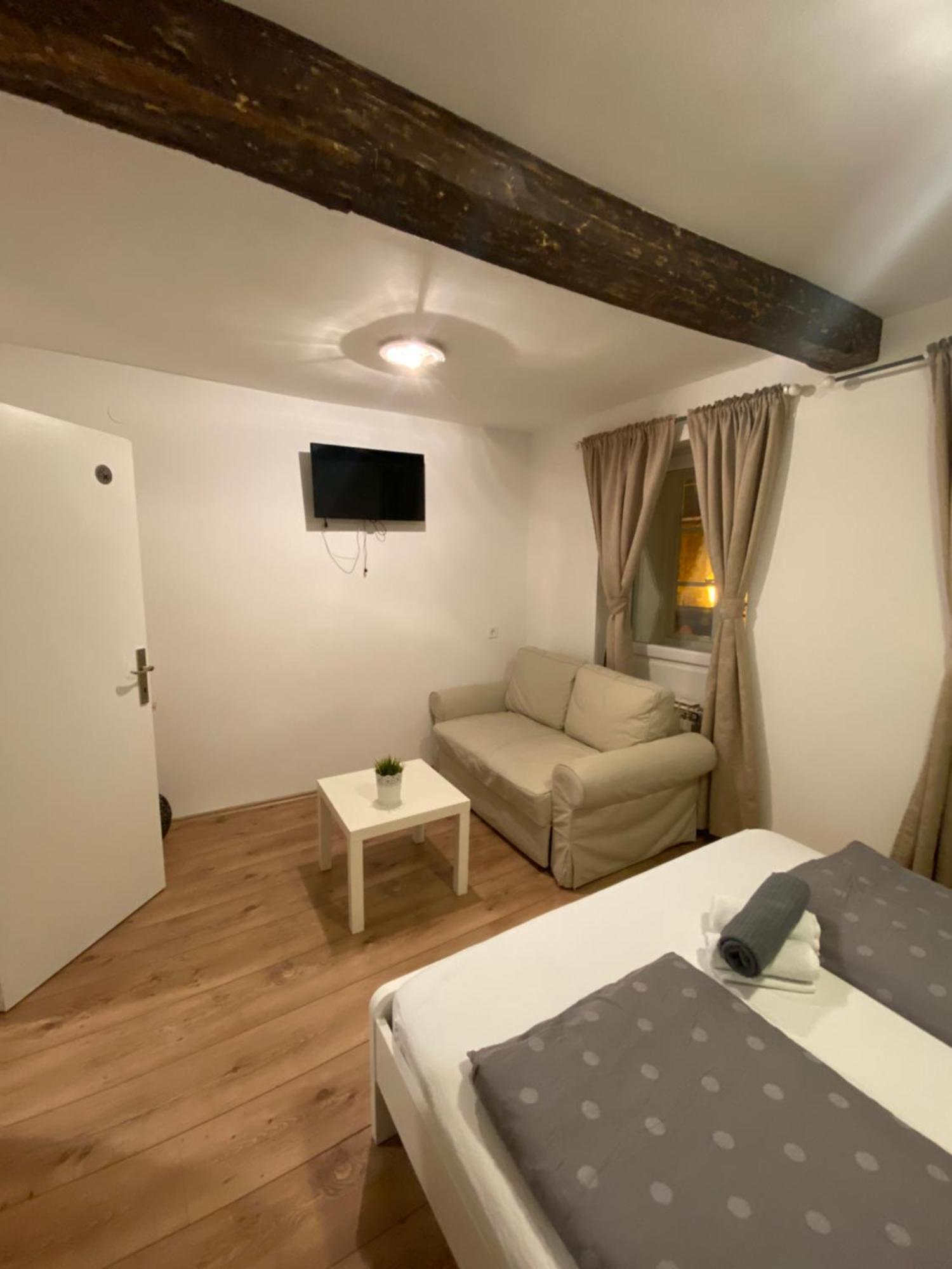 Nokturno Accomodation Zágráb Kültér fotó