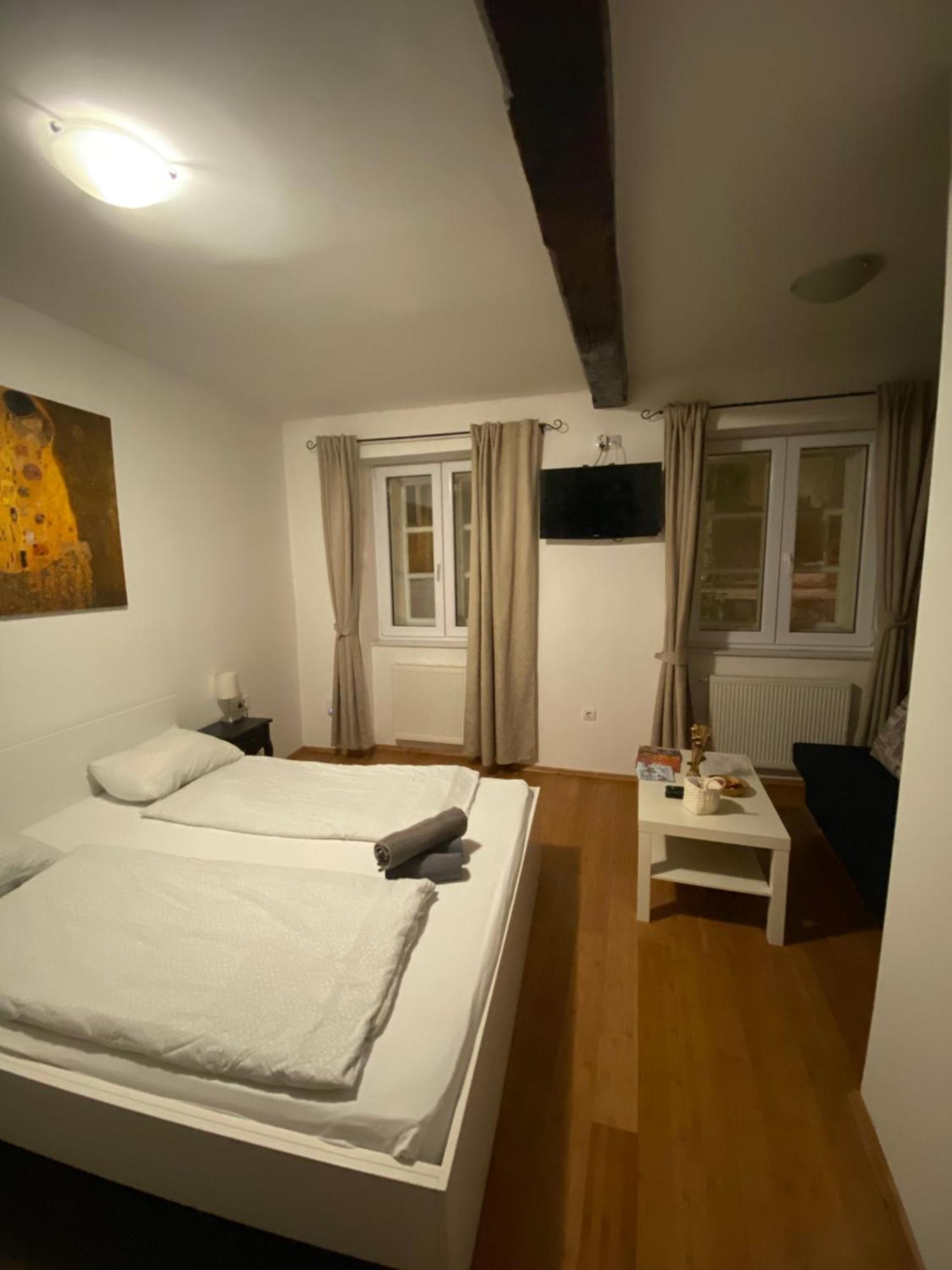Nokturno Accomodation Zágráb Kültér fotó